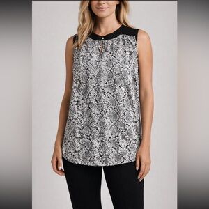 #64 Calvin Klein Top